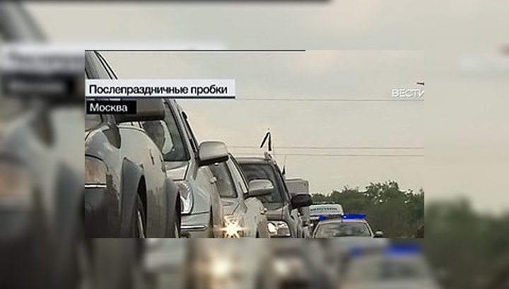 Пробки в Москве: лучше ехать на метро