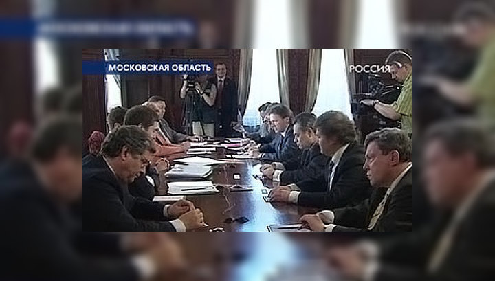 Непарламентские партии пожаловались президенту на парламентские