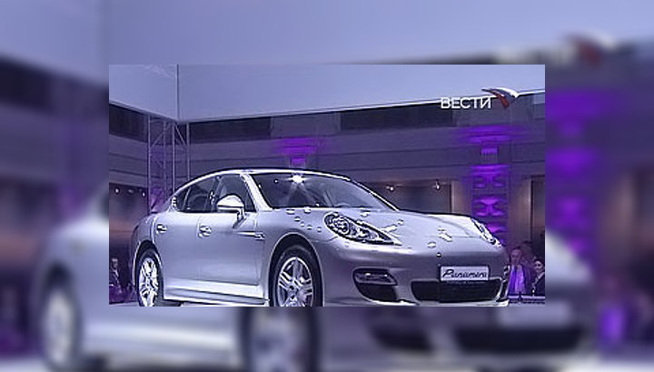 Лужкову понравился новый Porsche