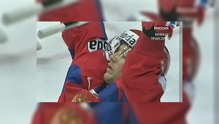 В финале ЧМ по хоккею встретятся Россия и Канада