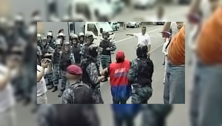 Харьков встретил делегацию НАТО акциями протеста