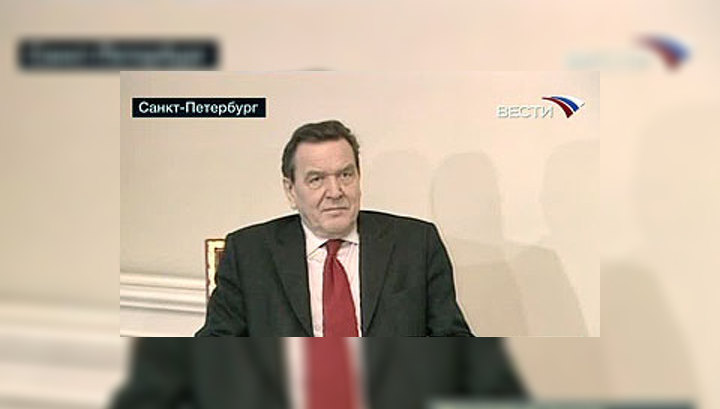 Шредер: "Северный поток" вступит в строй в 2011 году
