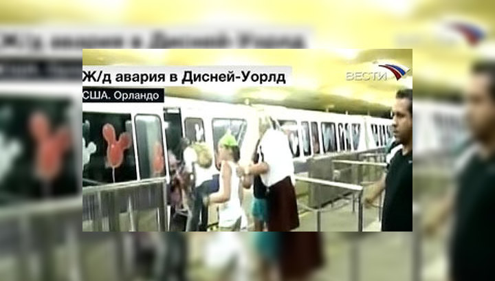 Авария в крупнейшем Disney-парке в США: столкнулись два поезда