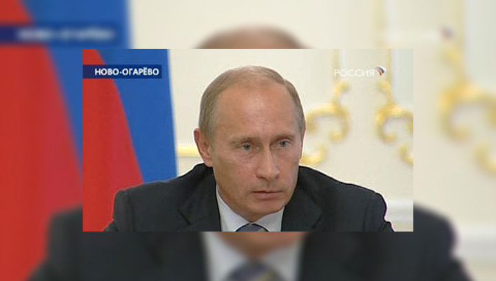 Путин: препарировать историю крайне вредно