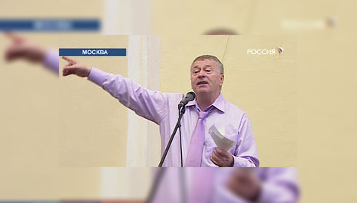 Жириновский учил студентов МГУ находчивости