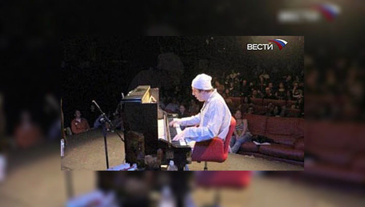 Канадский пианист сыграл самый долгий концерт в мире
