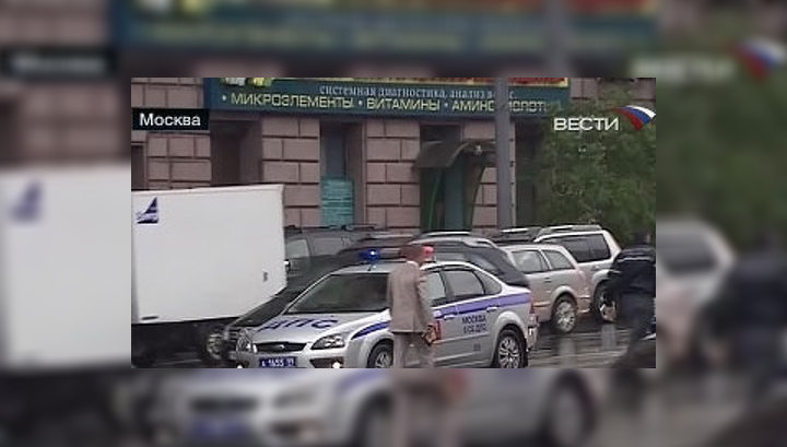 На Садовом кольце столкнулись три автомобиля, погиб один человек