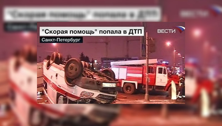 В "скорую помощь" врезались две иномарки