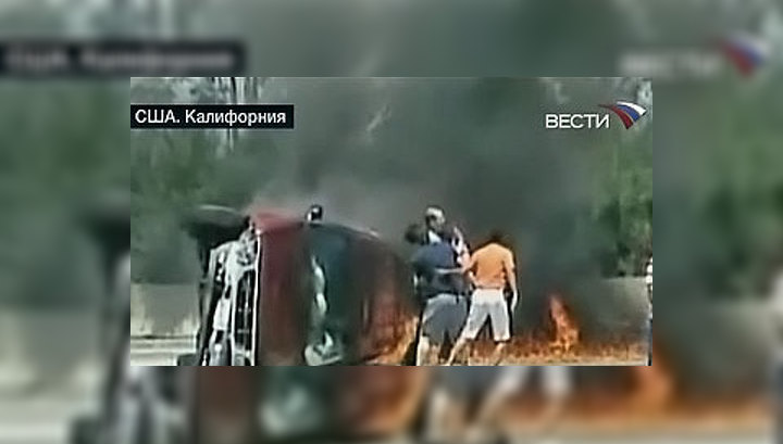 В США мужчина спас из горящего автомобиля трехлетнюю девочку