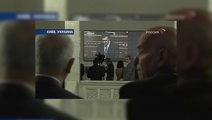 Янукович: украинцы не хотят воевать с Россией