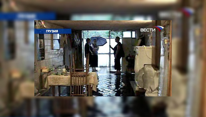 Сильнейший ливень затопил Батуми