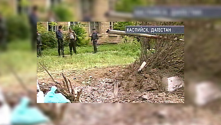 В Каспийске во время парада прогремел взрыв, погибло 25 человек