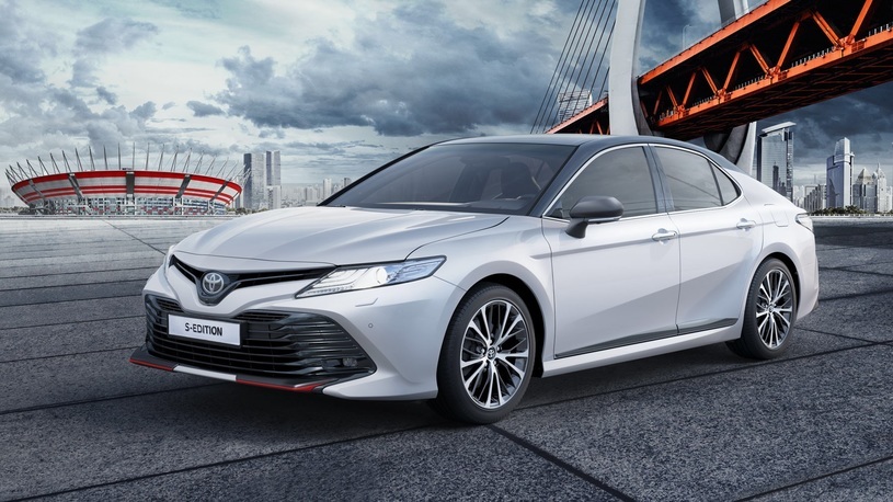 В России снова подорожали автомобили Toyota