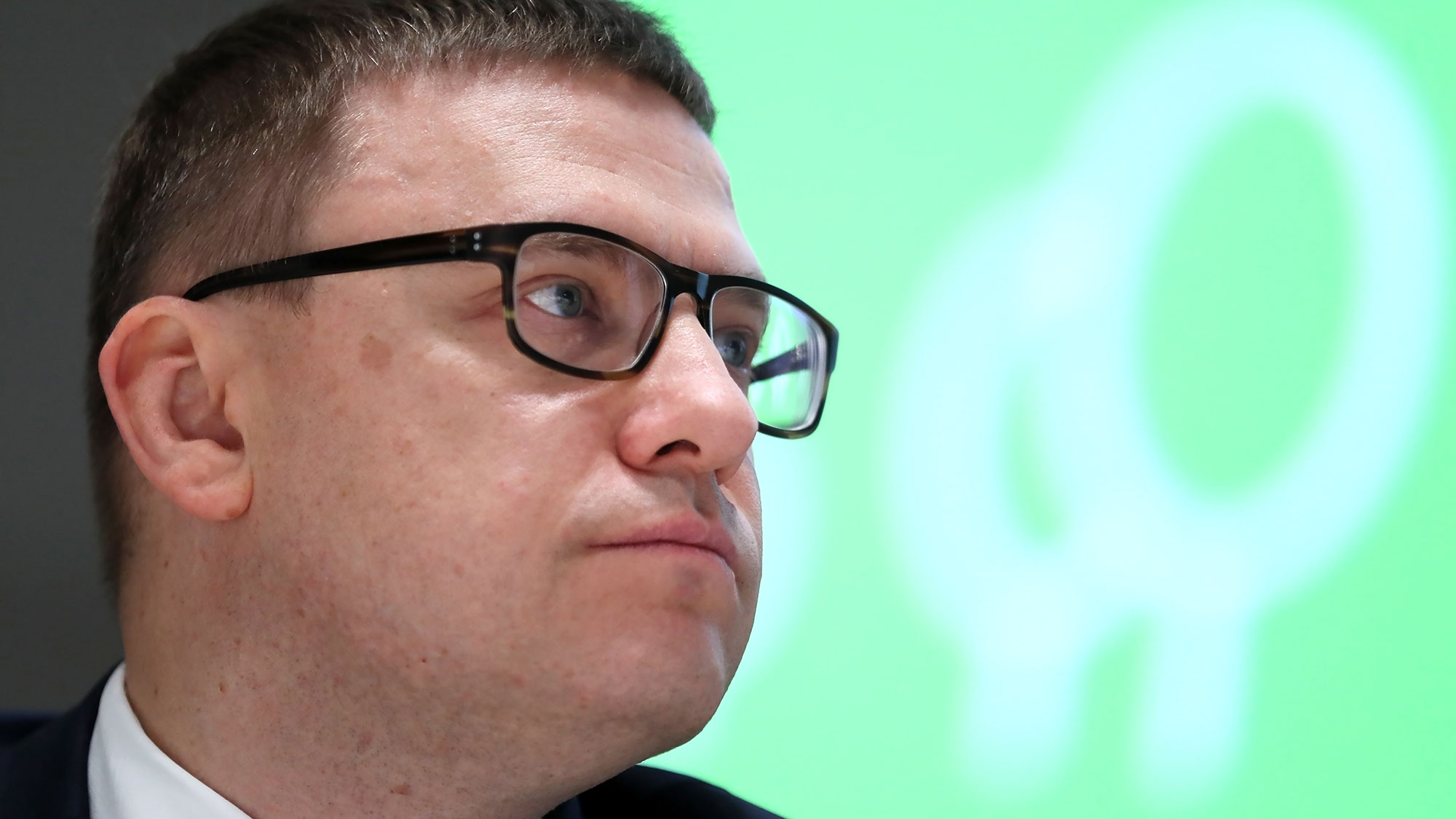 Челябинский губернатор самоизолировался после положительных тестов пресс-секретаря