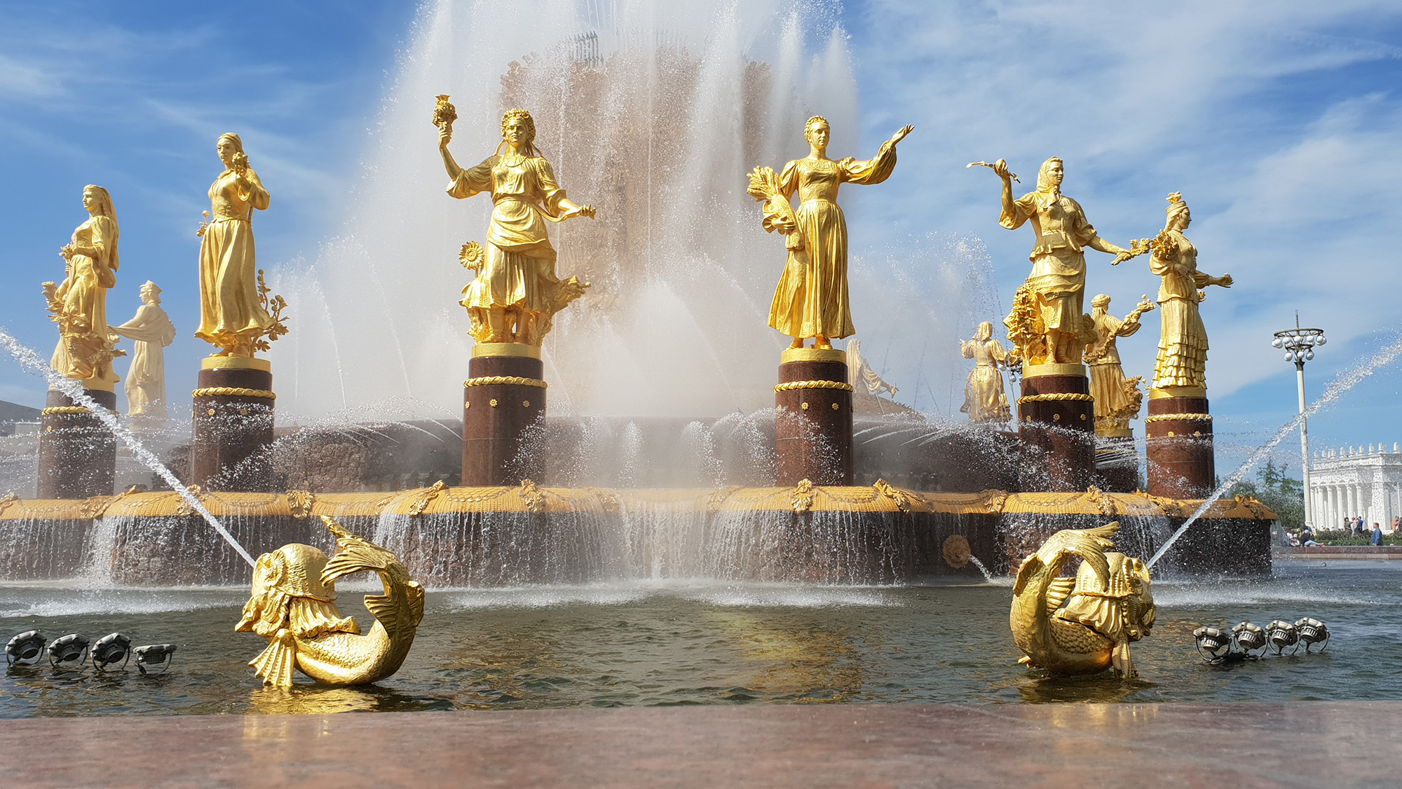 Коронавирус отсрочил сезон фонтанов в Москве