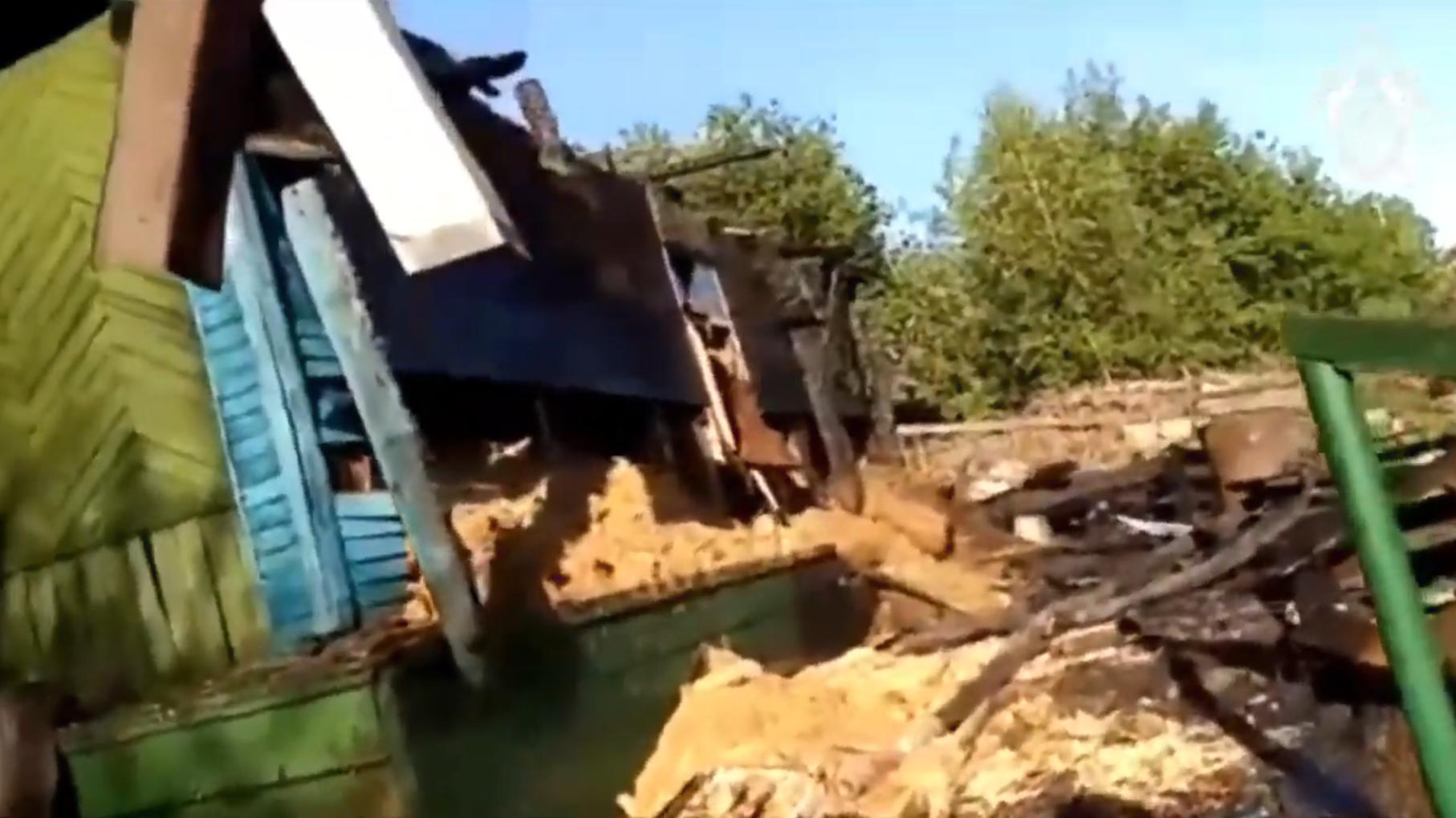 Две женщины и две девочки погибли при пожаре в Кузбассе