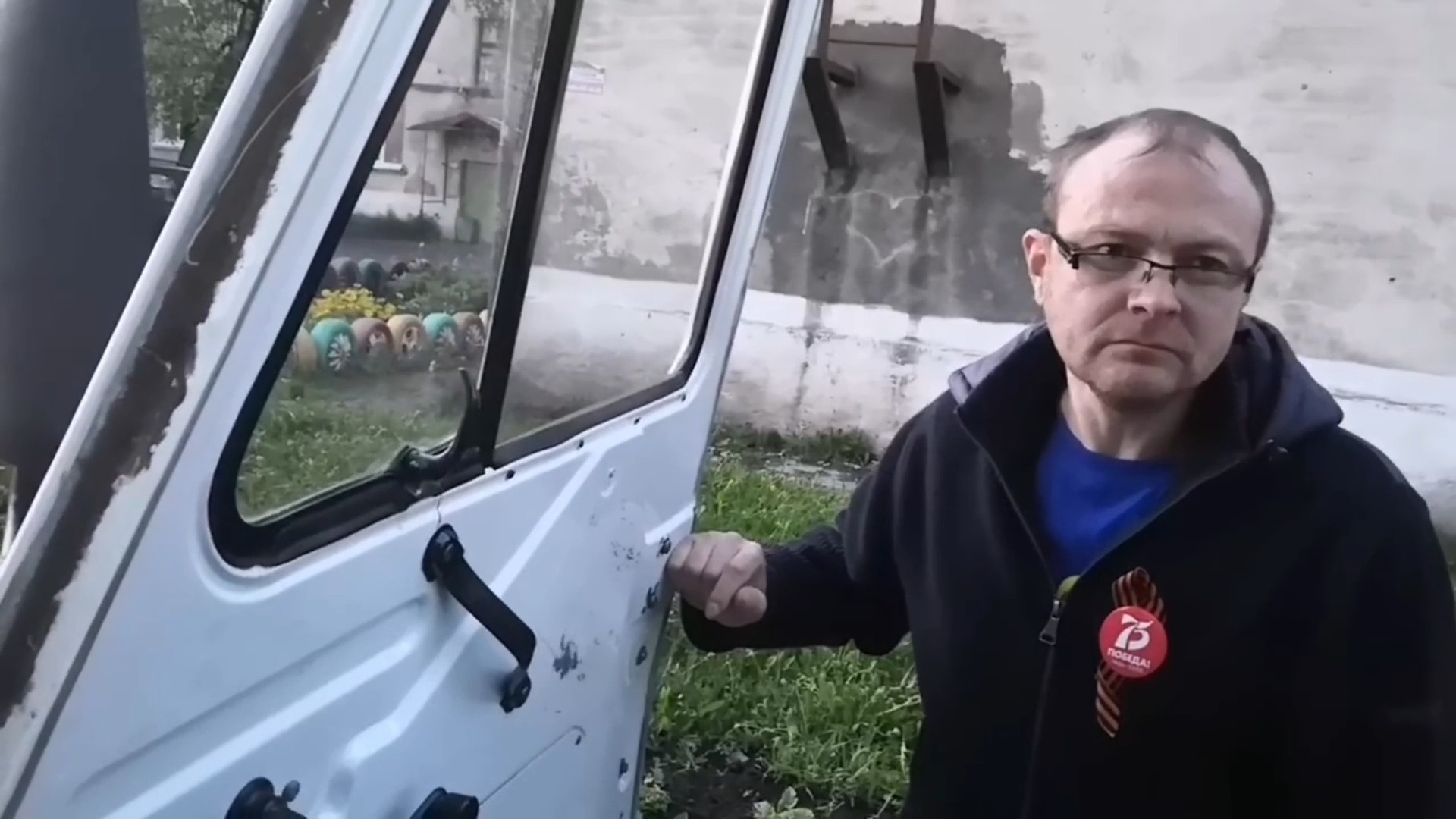 "Идиоты или что?": подвыпивший тульский депутат повздорил с полицейскими из-за парковки