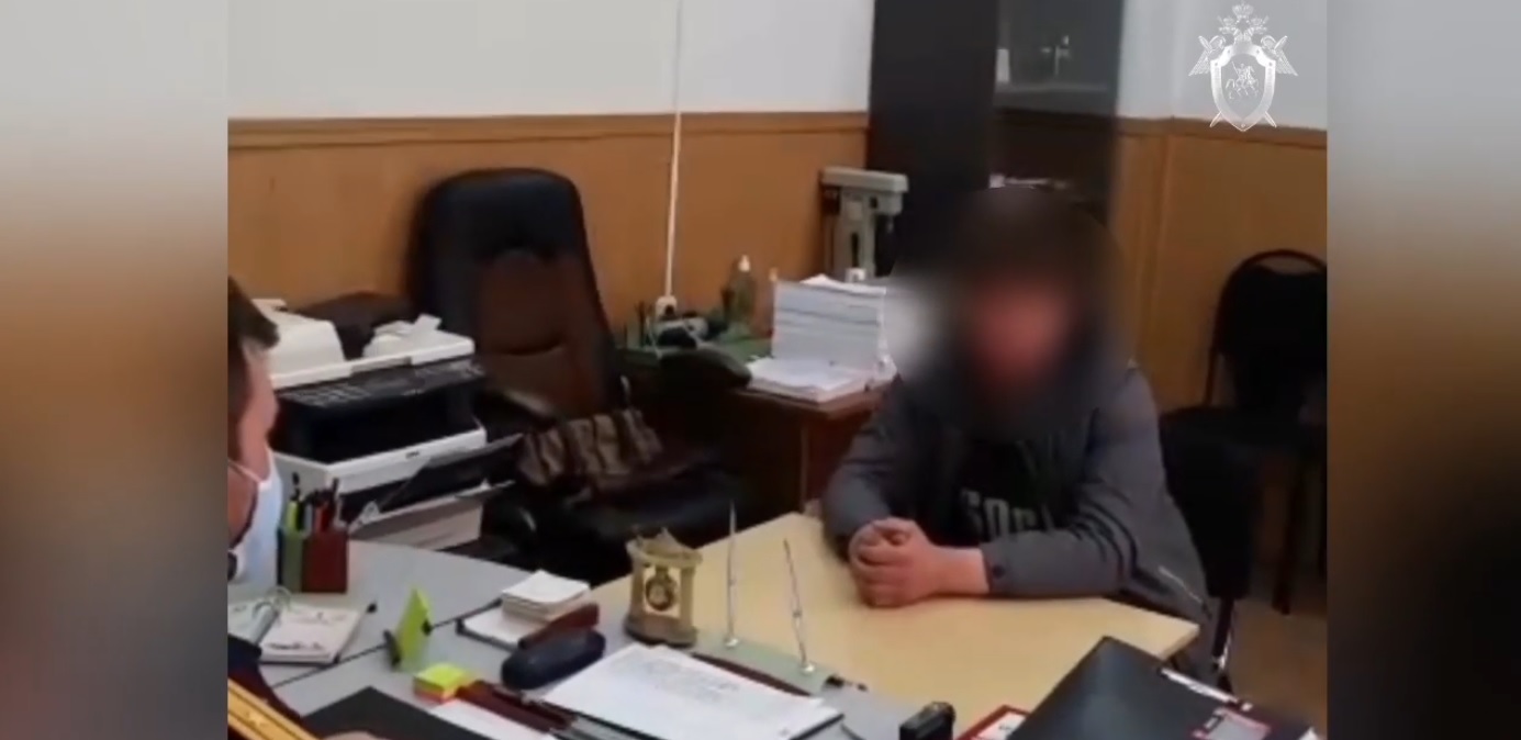 Бил и истязал: в Дудинке арестован мужчина, издевавшийся над сыном своей сожительницы