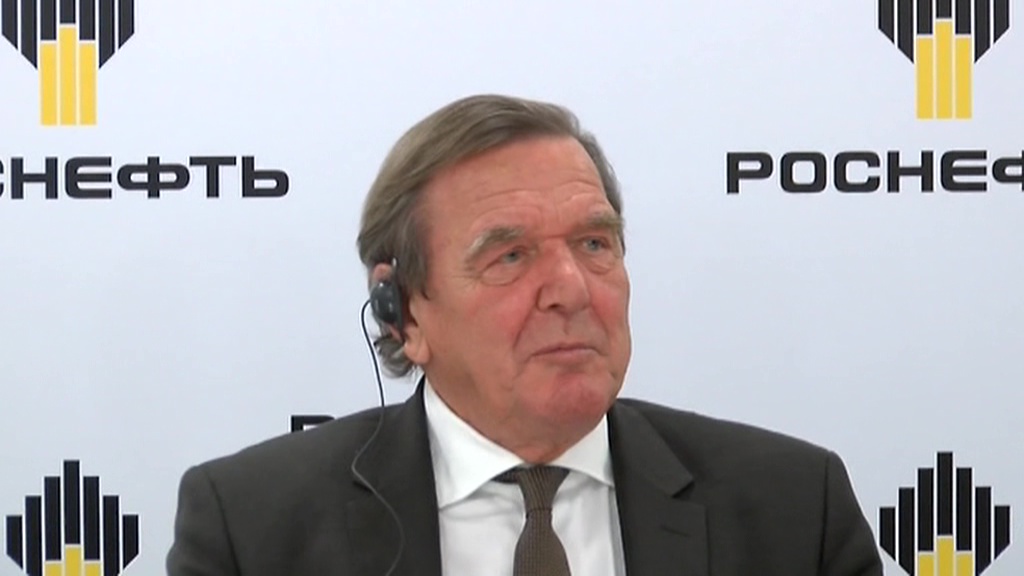 Герхард Шрёдер вновь возглавил совет директоров "Роснефти"