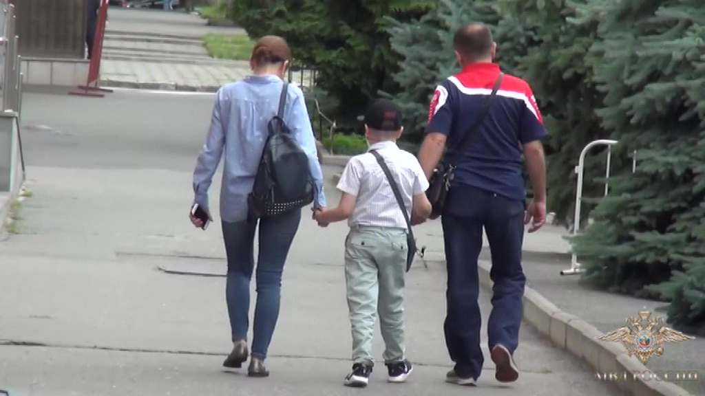 Преступники украли деньги семьи, собранные на лечение ребенка