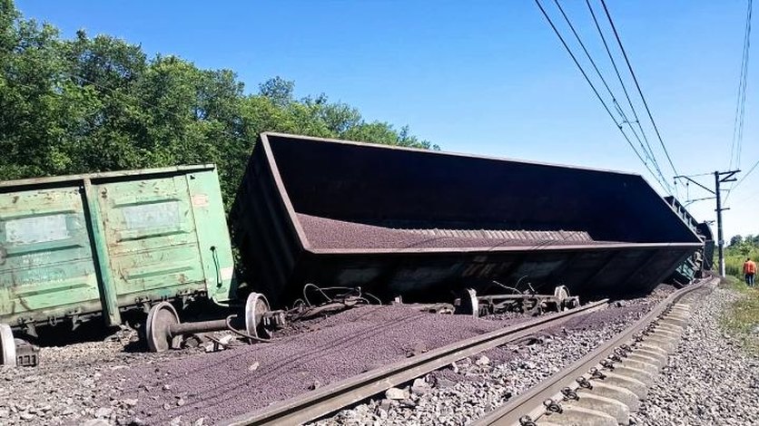 Возобновлено движение поездов между Тулой и Орлом после схода грузового состава