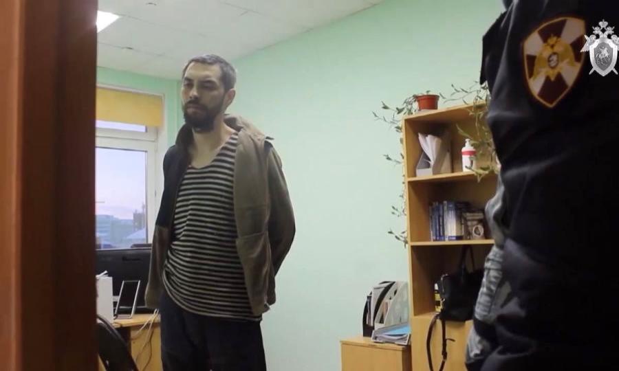 Охранник, впустивший в детсад убийцу ребенка, вину признал частично