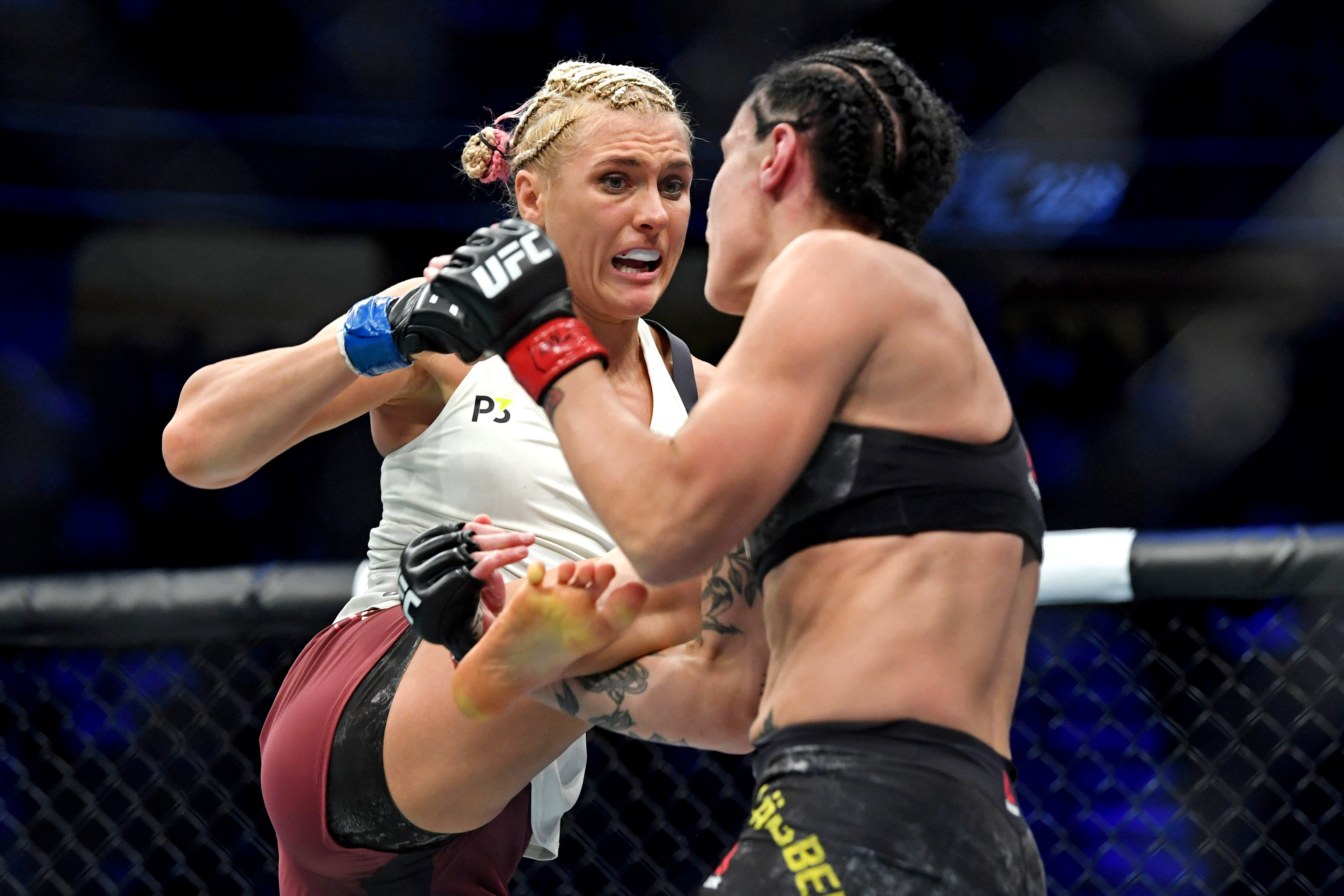 Яна Куницкая подерется с Холли Холм на турнире UFC в марте