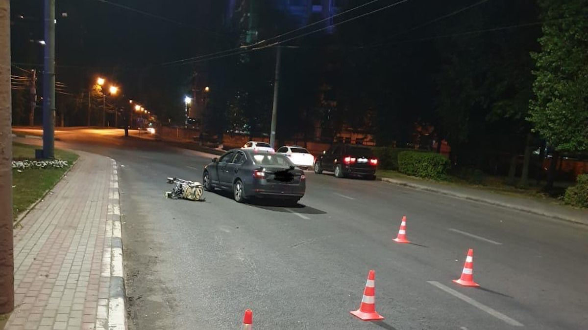 В Воронеже через два дня после ДТП с детской коляской умерла 4-месячная девочка