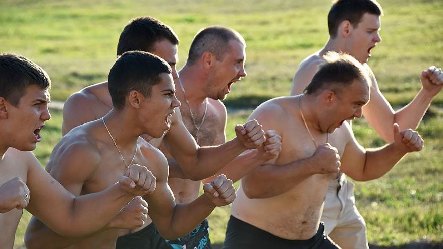 В пьяной драке отдыхающих на Русском острове пострадал подросток