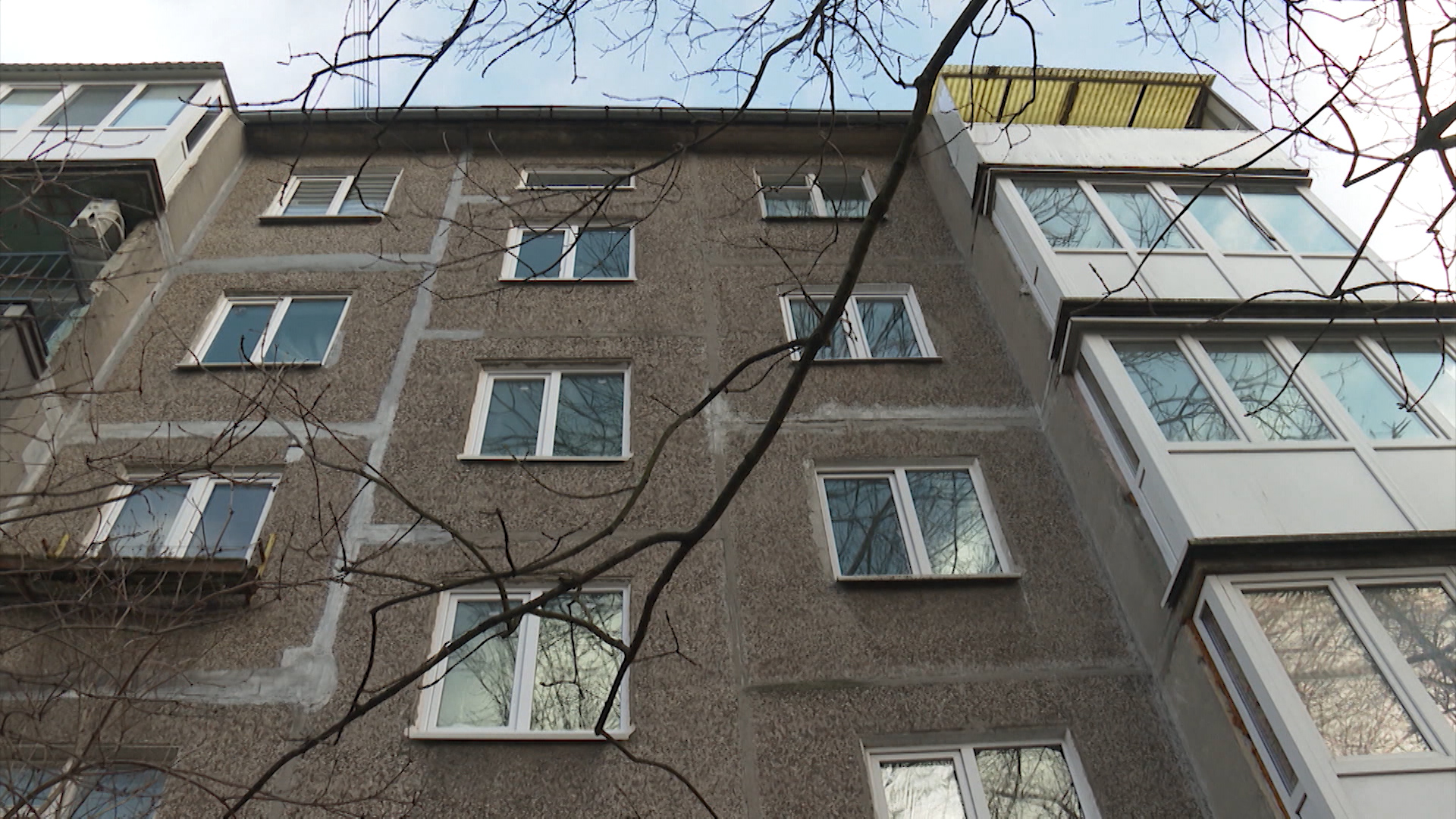 В Янтарном крае капитально отремонтируют более 600 многоквартирных домов