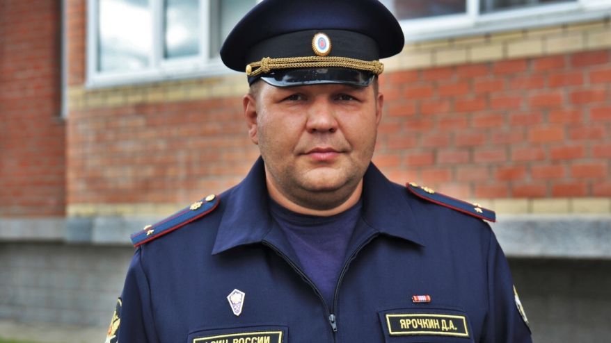 В Приморье сотрудник ГУФСИН едва не утонул, спасая мужчину и ребенка