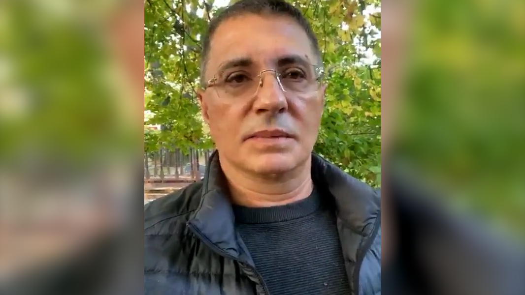 Доктор Мясников назвал капли в нос, которые предотвращают ковид