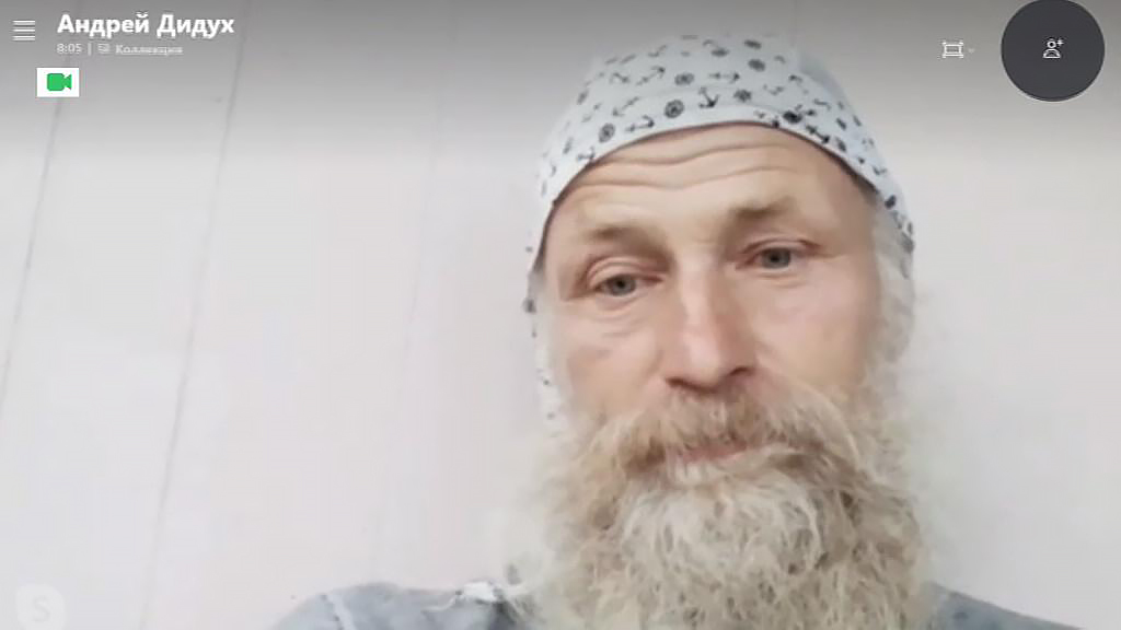 Наш ответ Спайдермену: красноярский ветеран-скалолаз покорил западные СМИ