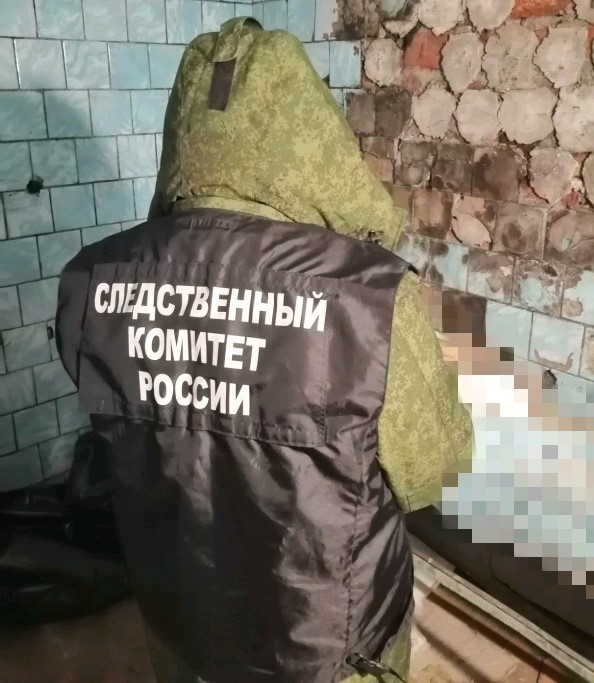 В Балашове нашли женщину с переломанными ребрами