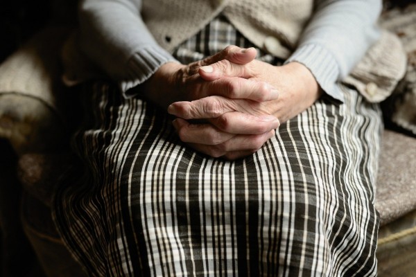 Для жителей Дагестана старше 65 лет продлили режим самоизоляции