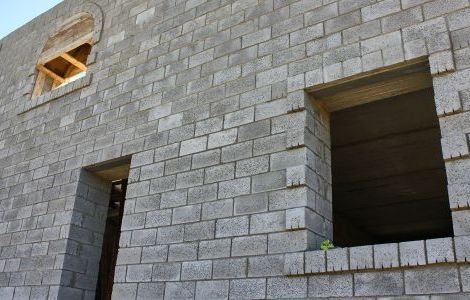 В Севастополе помещения в недостроях продали дважды за 26 миллионов рублей
