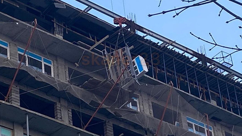 Падение груза с башенного крана в Благовещенске обошлось организации в 200 тысяч рублей