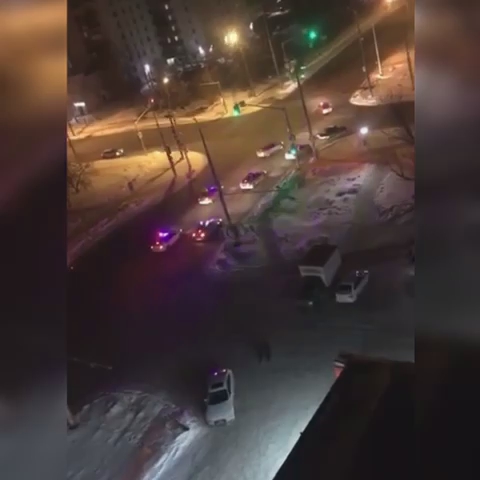 Применили табельное: в Екатеринбурге 19-летний юноша устроил погоню