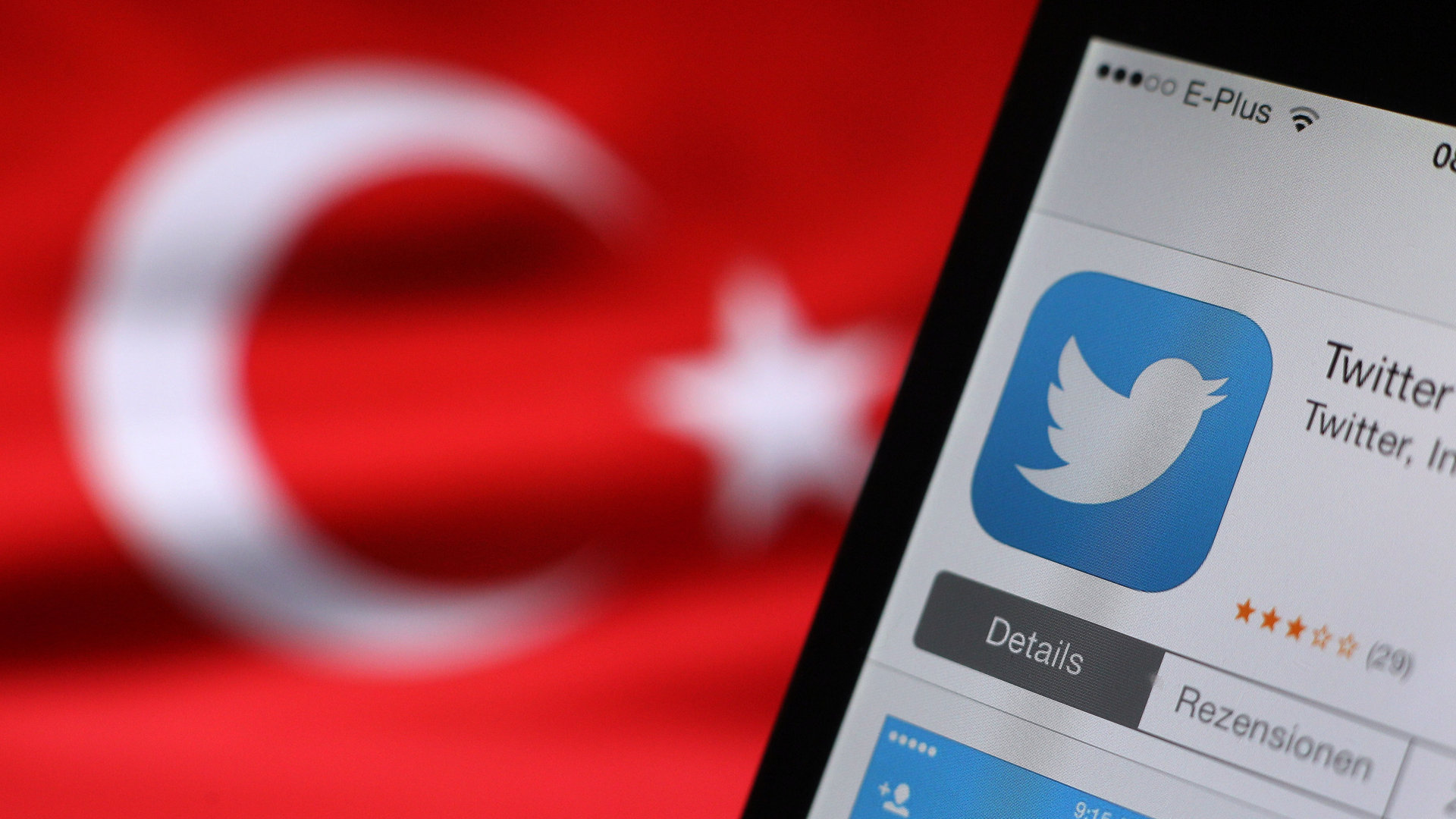 Twitter подчинится местному закону, создав юрлицо в Турции