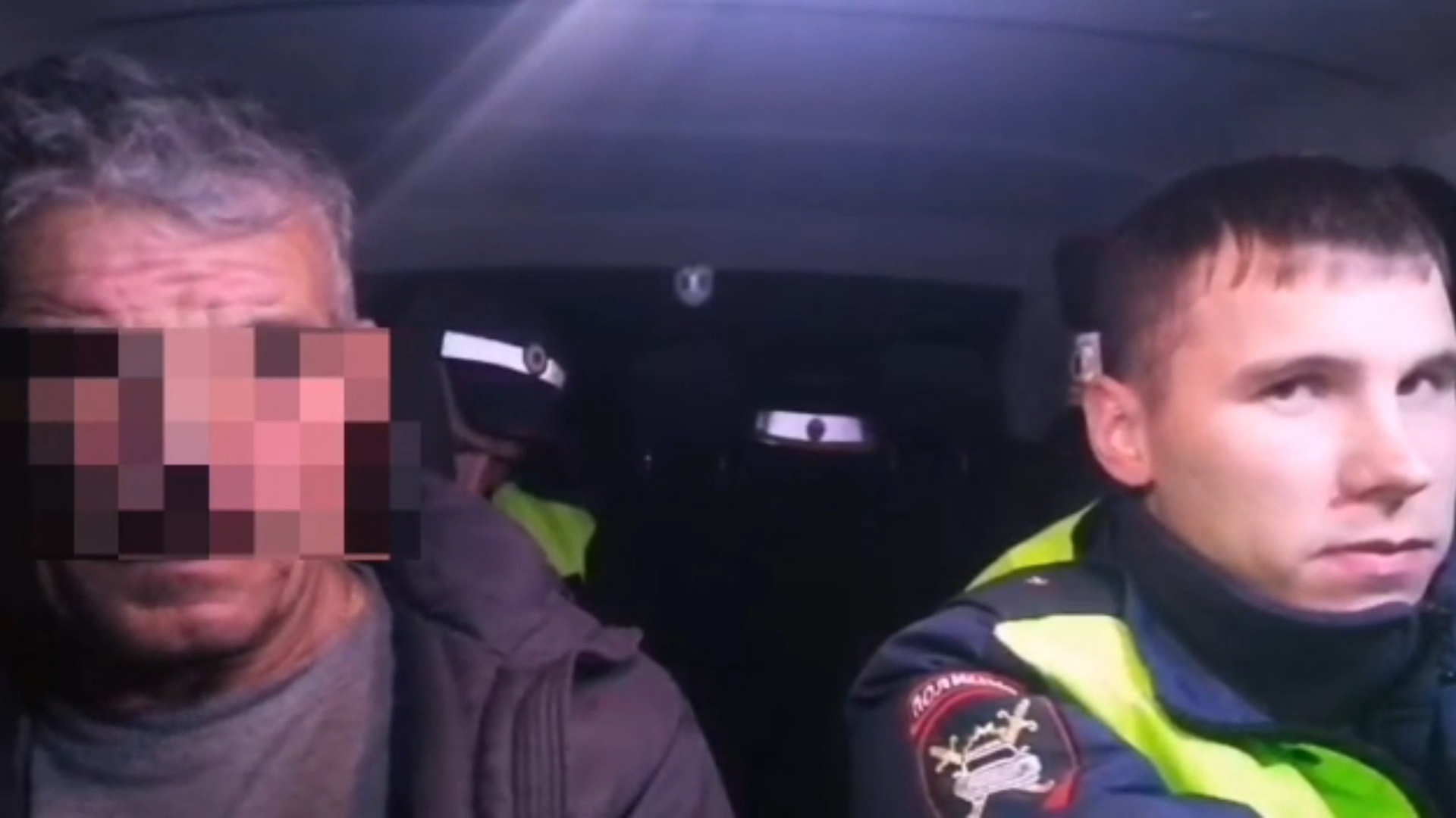 Пьяный водитель сбил пятерых подростков, но оправдал себя плохими дорогами
