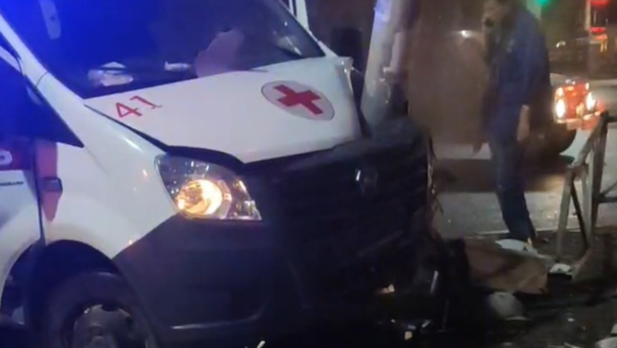 В Рязани медики скорой помощи пострадали в крупном ДТП