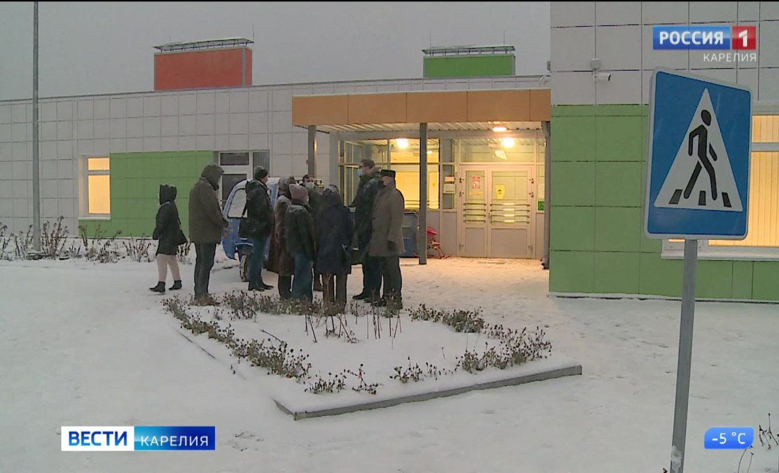 В Карелии родителям без QR-кодов ограничат вход в детские сады