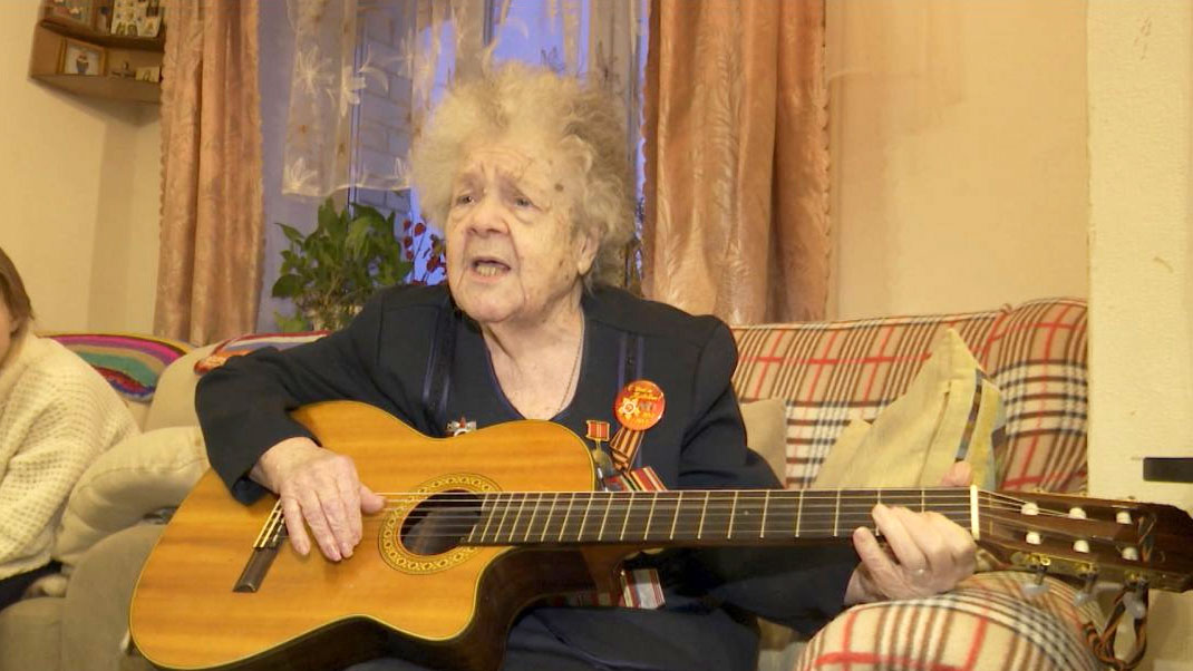 98-летний фронтовик из Владимира завела свой блог в Сети