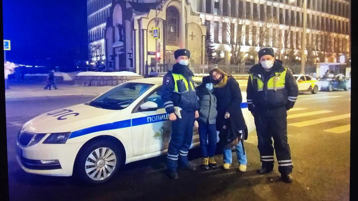 Итальянка забыла в московском автобусе 10-летнего сына