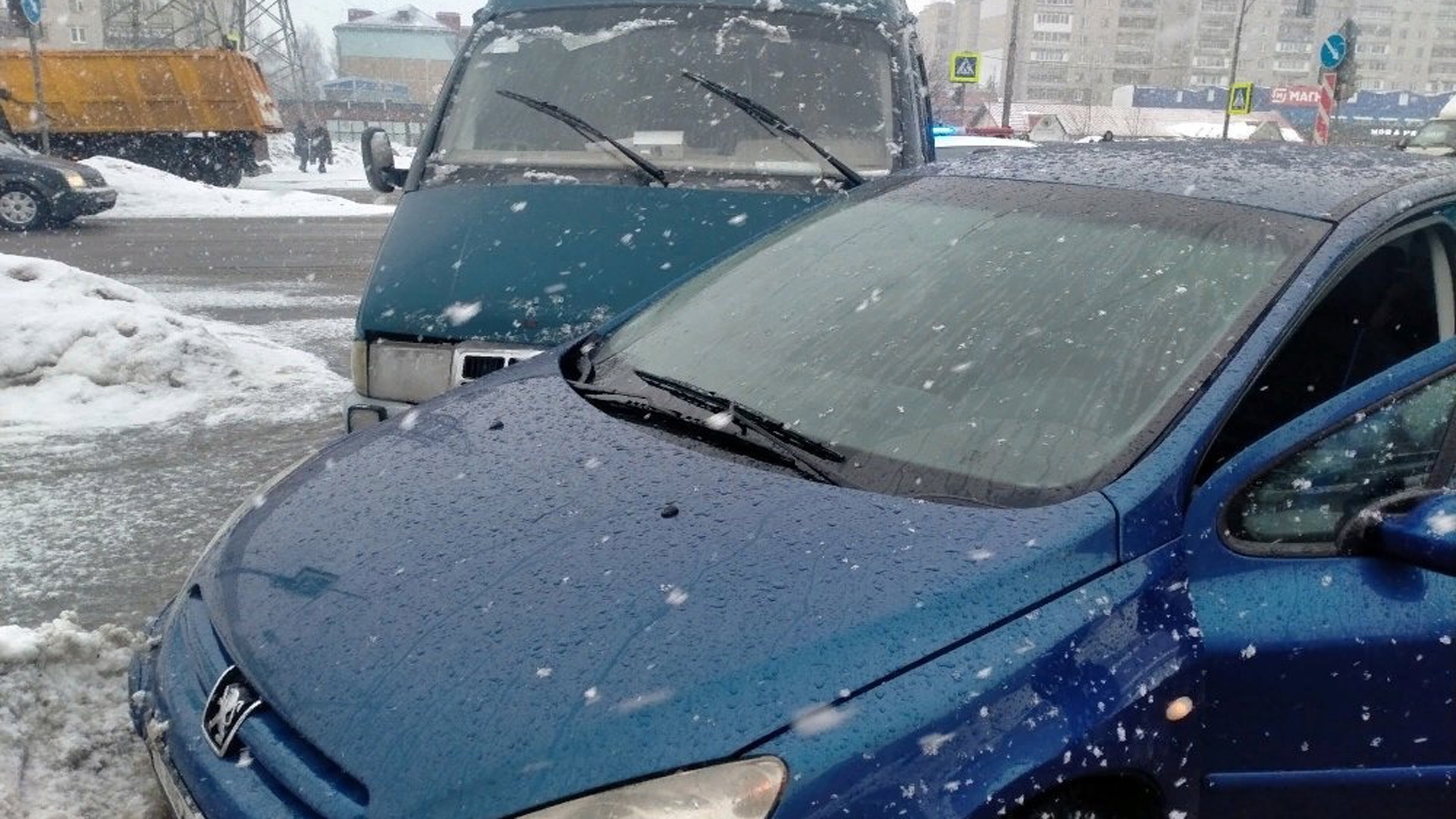 Пенсионерка пострадала в ДТП с участием "ГАЗели" в Ярославской области