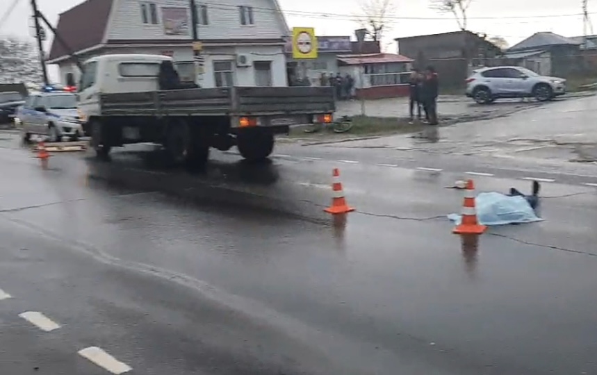 Подросток погиб под колесами в Нижегородской области
