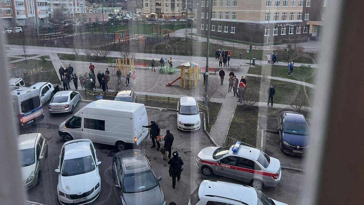 В Балашихе задержали мужчину, устроившего взрывы во дворе