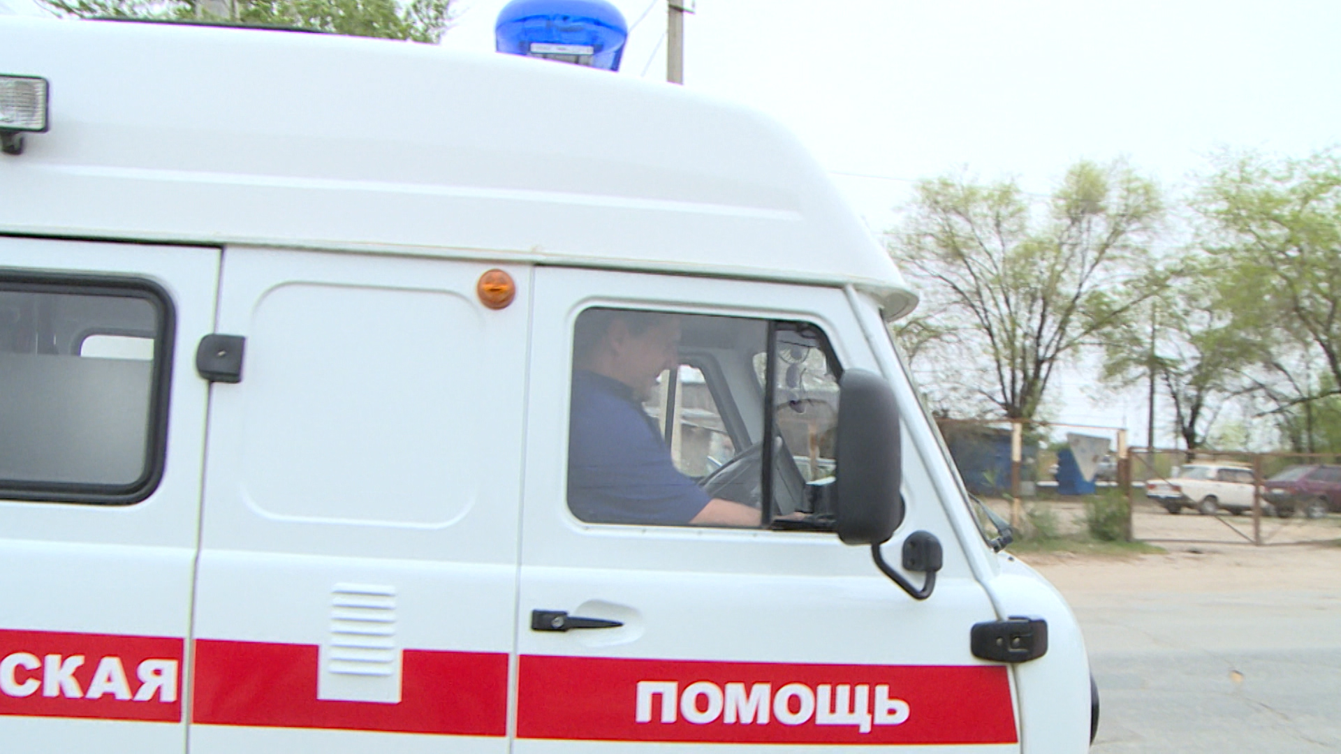 160 волгоградских медиков смогут найти работу в сельской местности в этом году