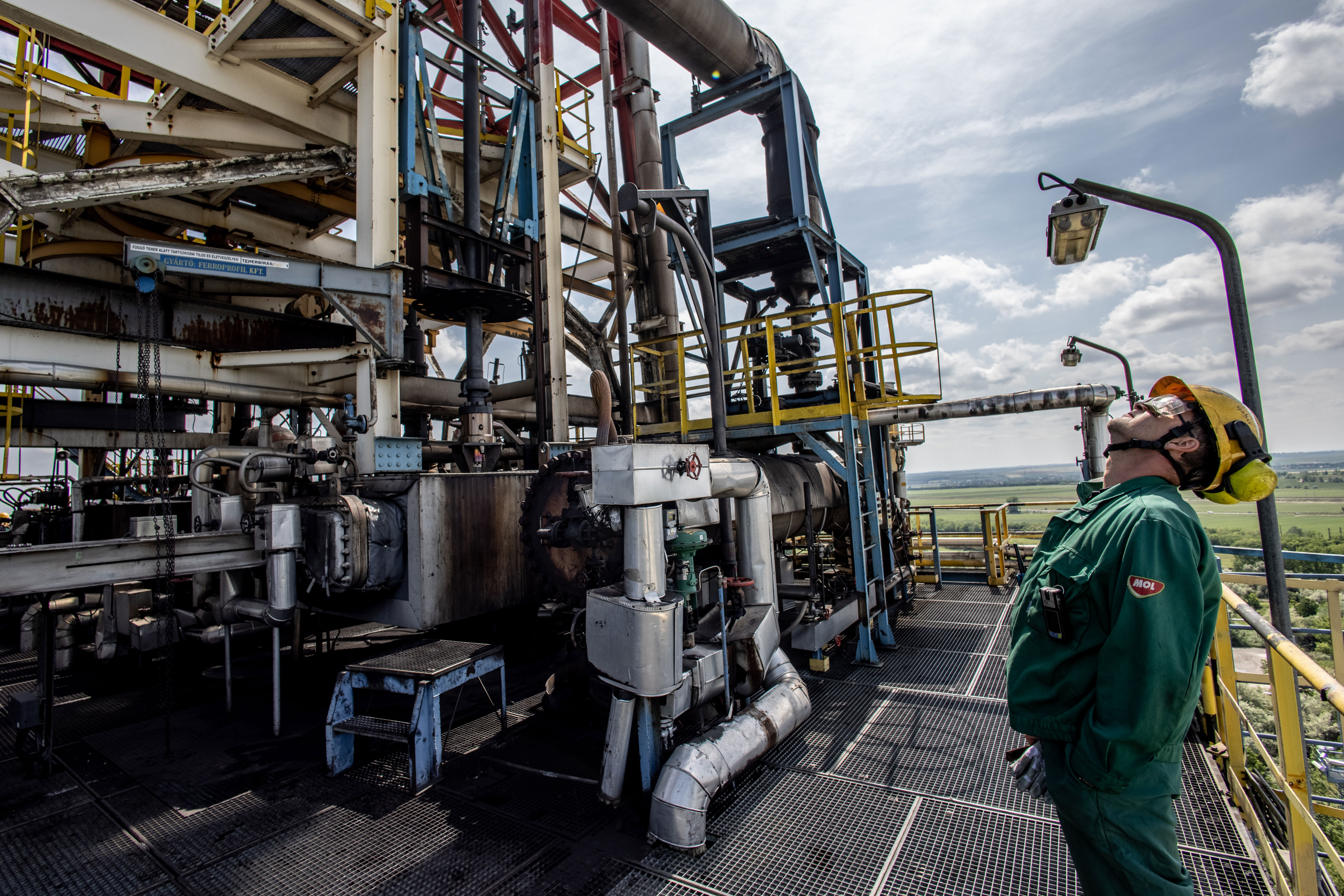 Нефть чуть подешевела, но и это ненадолго
