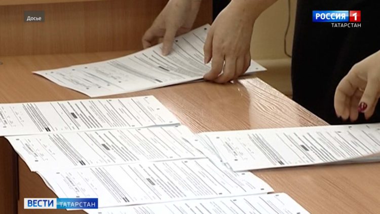 В Татарстане восемь выпускников набрали по ЕГЭ двести баллов